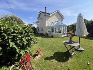 Photo 25- click for photo gallery